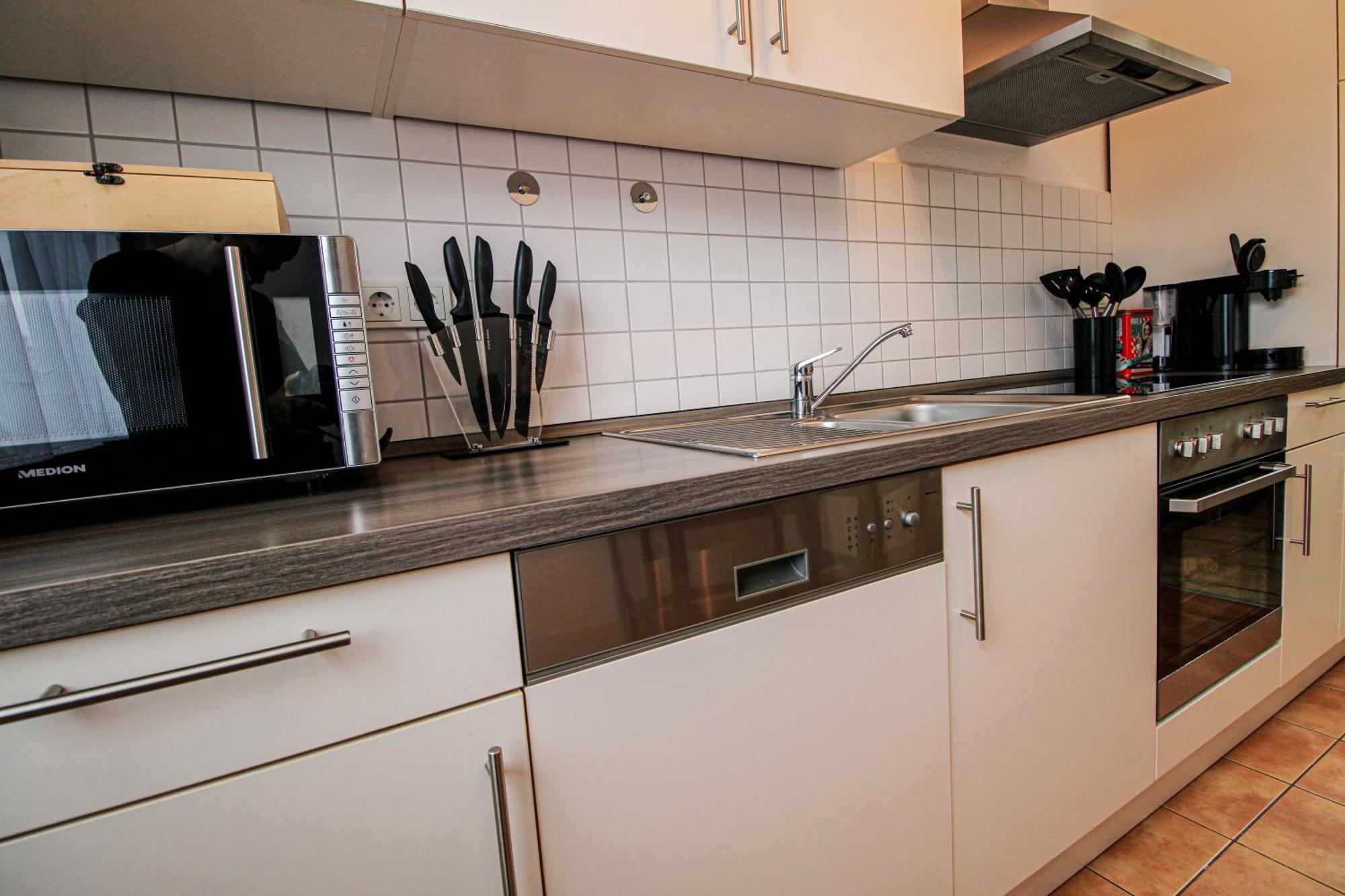 Moderne Fewo Sky Netflix Terrasse Burgblick Boxspringbett Waschtrockner Bullay Exteriör bild