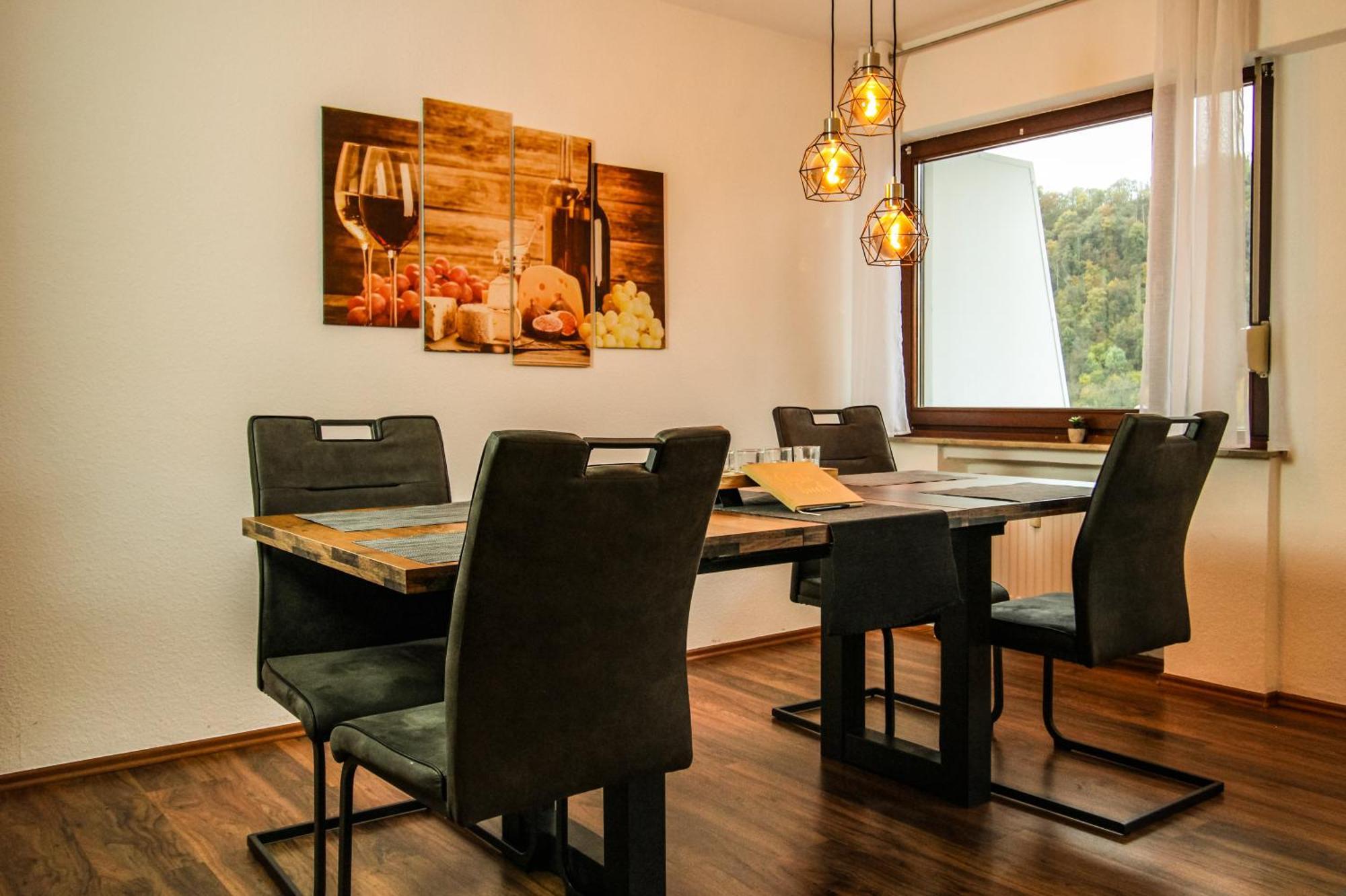 Moderne Fewo Sky Netflix Terrasse Burgblick Boxspringbett Waschtrockner Bullay Exteriör bild