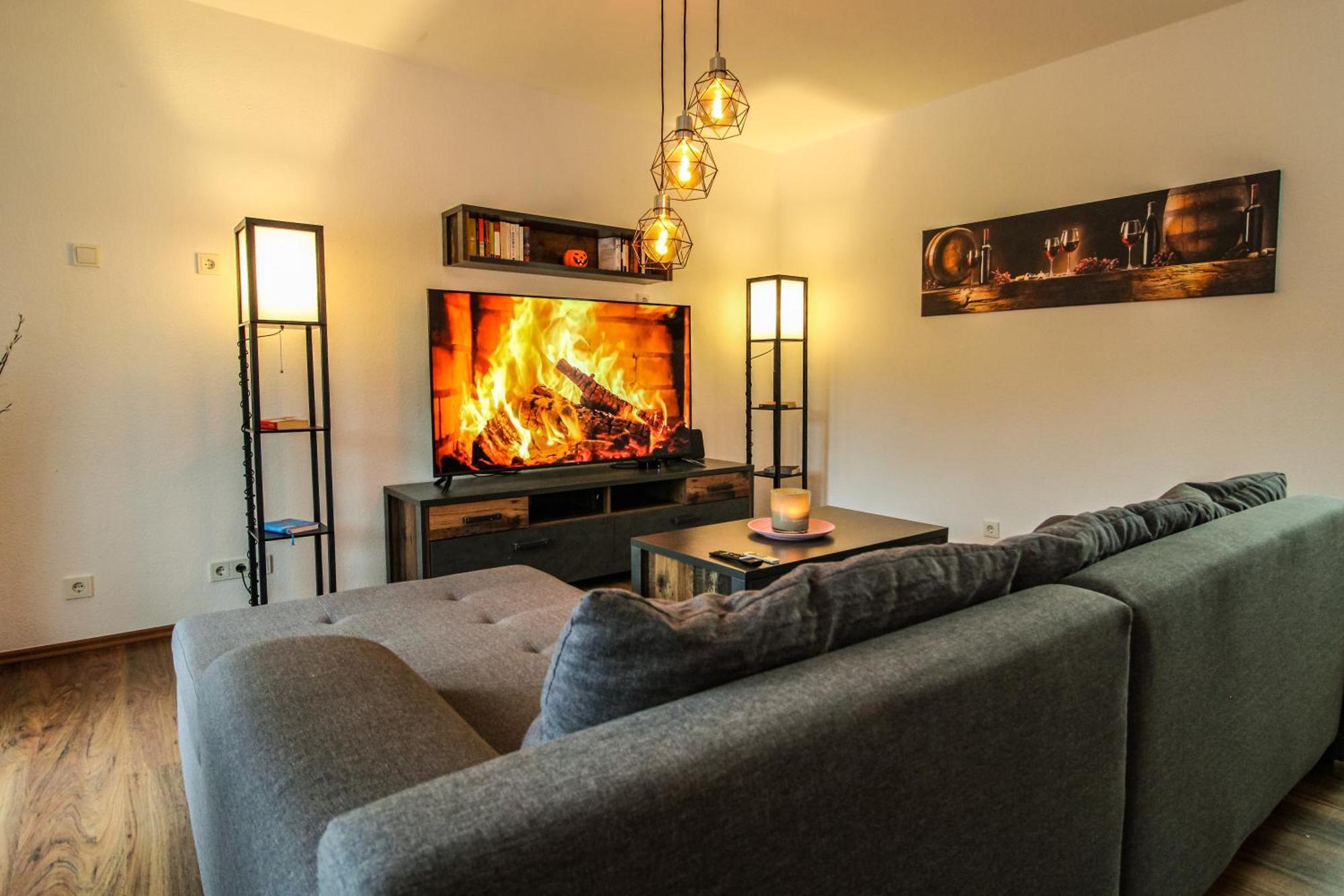 Moderne Fewo Sky Netflix Terrasse Burgblick Boxspringbett Waschtrockner Bullay Exteriör bild