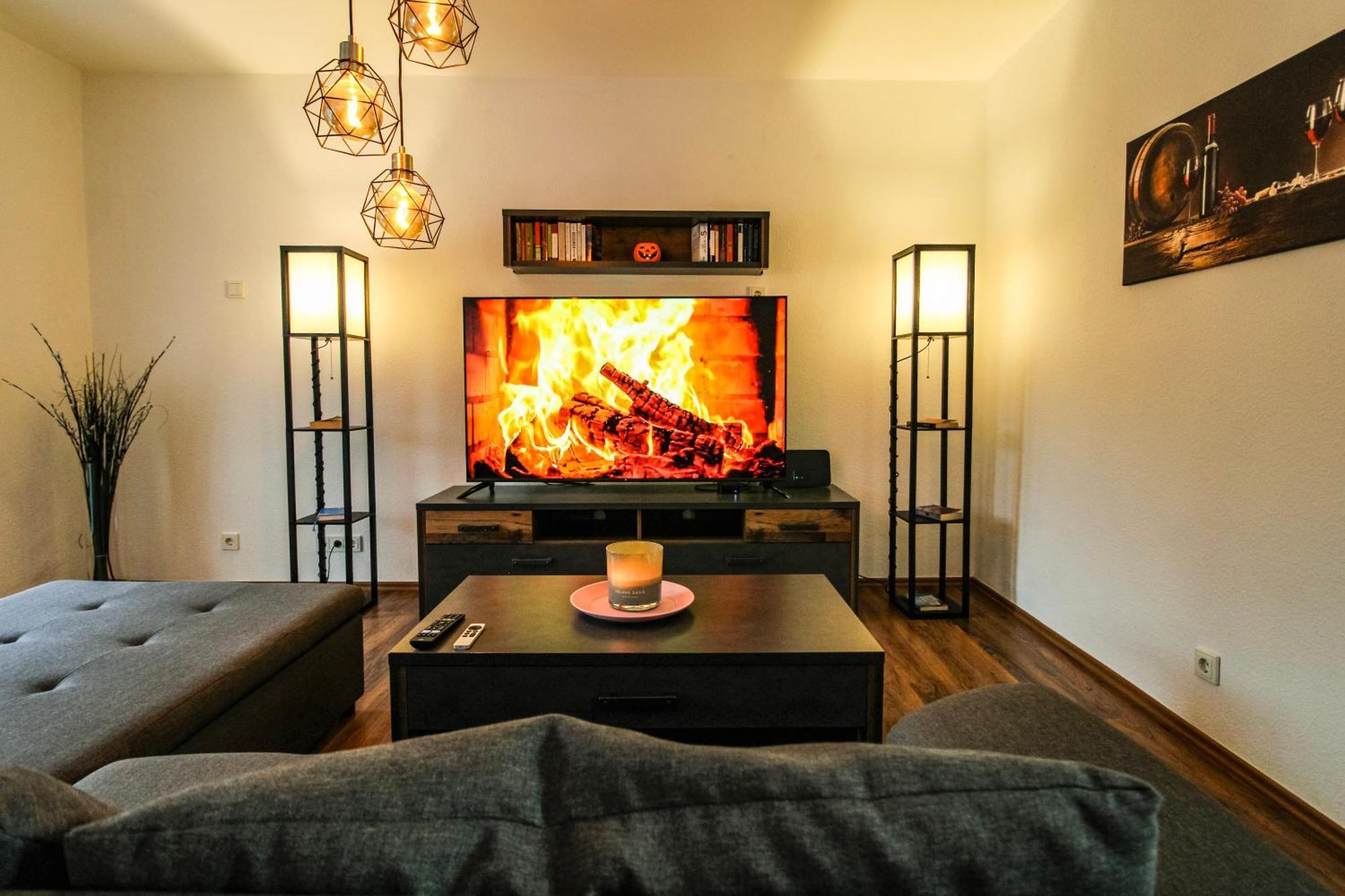 Moderne Fewo Sky Netflix Terrasse Burgblick Boxspringbett Waschtrockner Bullay Exteriör bild
